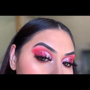 Meet your Posher, Alexia